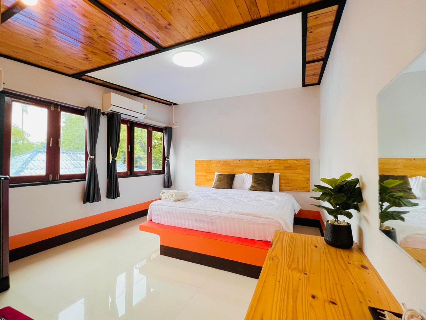 Mookboonchu Guesthouse ,Kohmook Trang Koh Mook Exterior photo