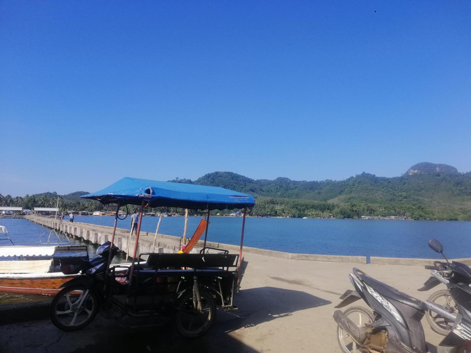 Mookboonchu Guesthouse ,Kohmook Trang Koh Mook Exterior photo