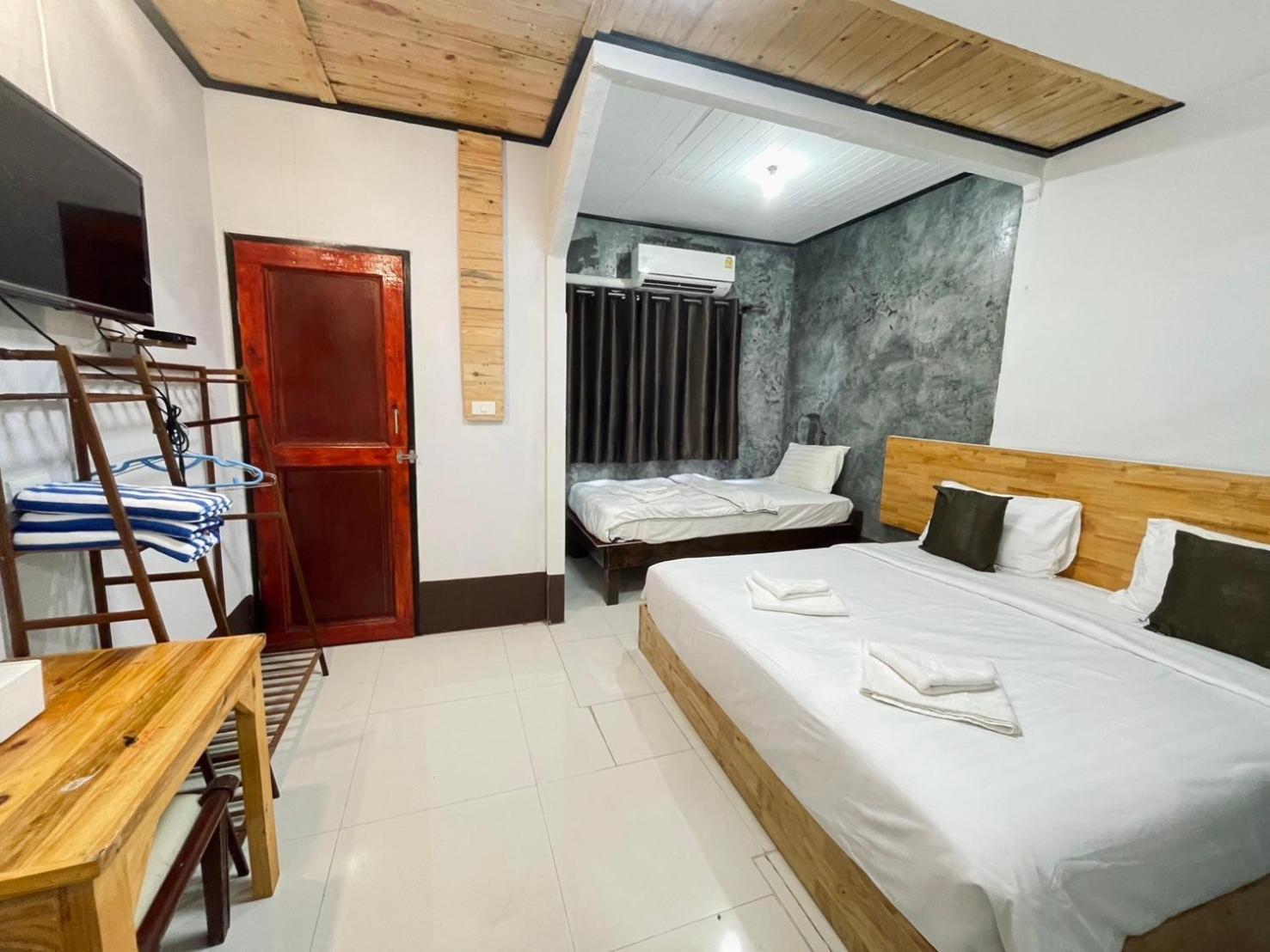 Mookboonchu Guesthouse ,Kohmook Trang Koh Mook Exterior photo