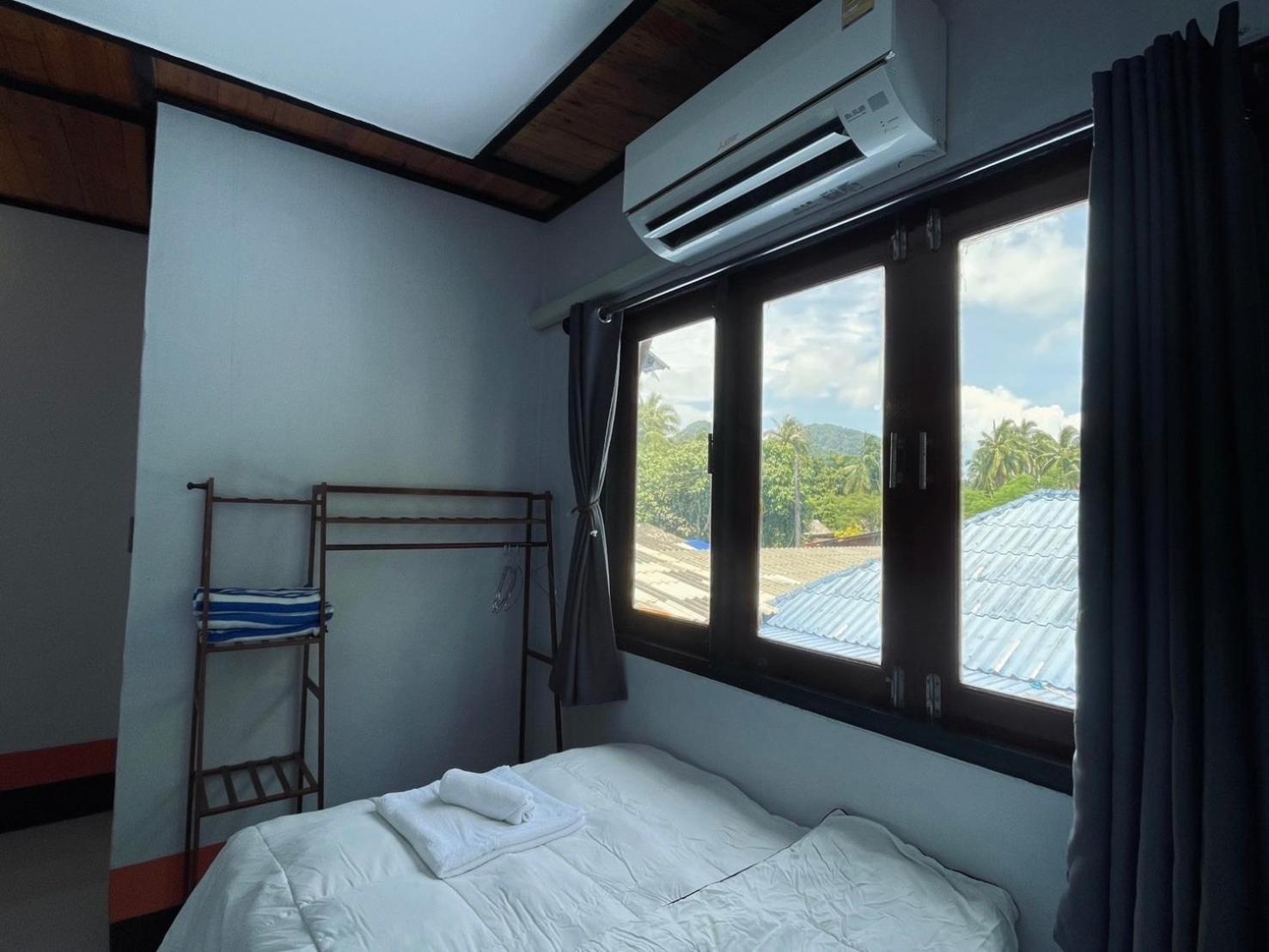 Mookboonchu Guesthouse ,Kohmook Trang Koh Mook Exterior photo