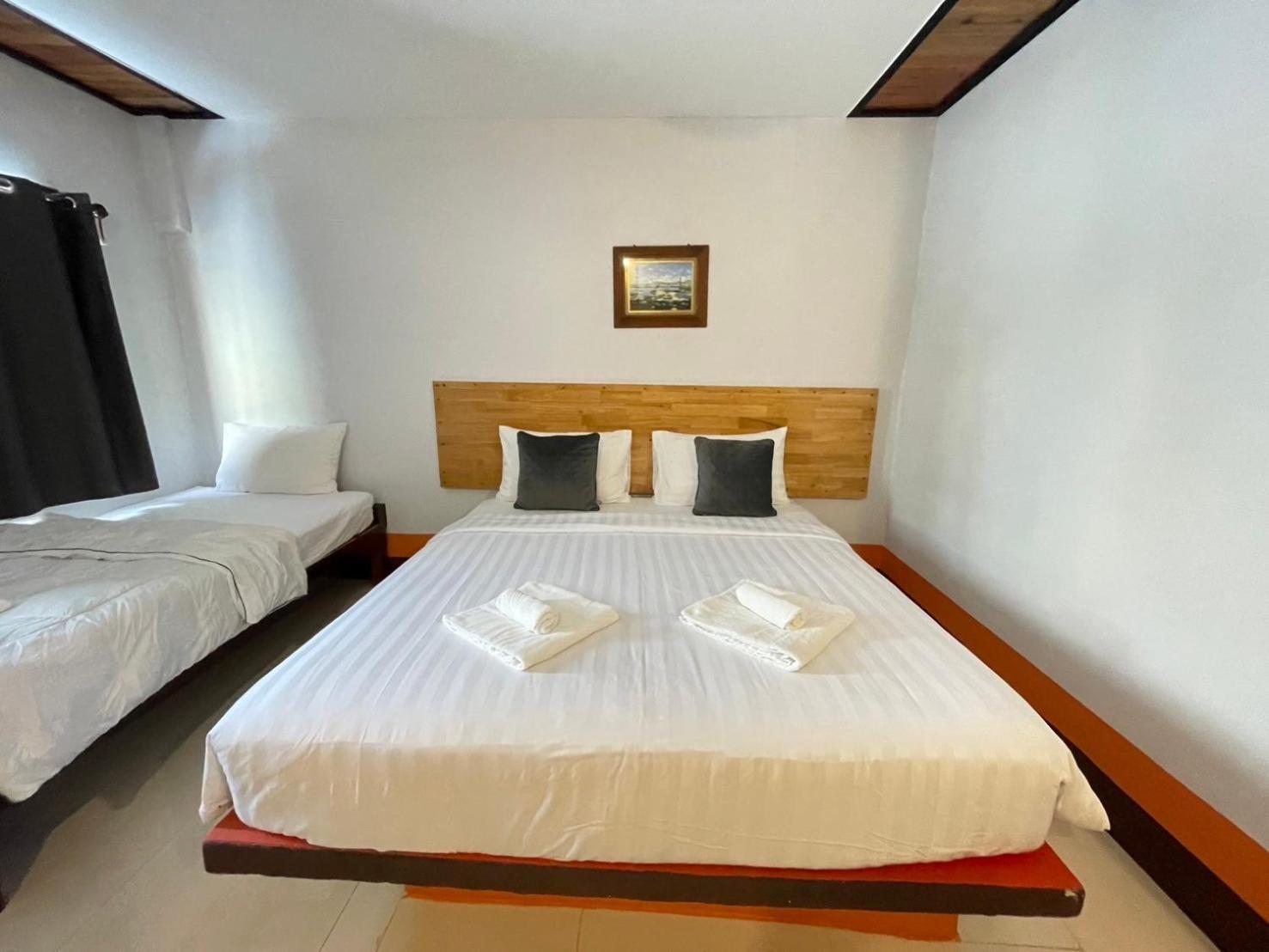 Mookboonchu Guesthouse ,Kohmook Trang Koh Mook Exterior photo